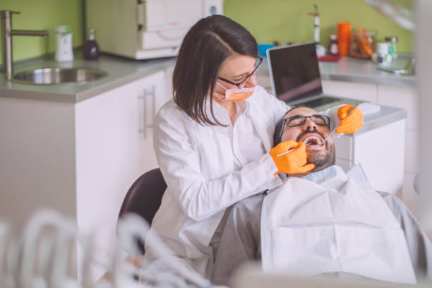 Best Emergency Treatment for Dental Infections or Abscesses in Farmersburg, IN